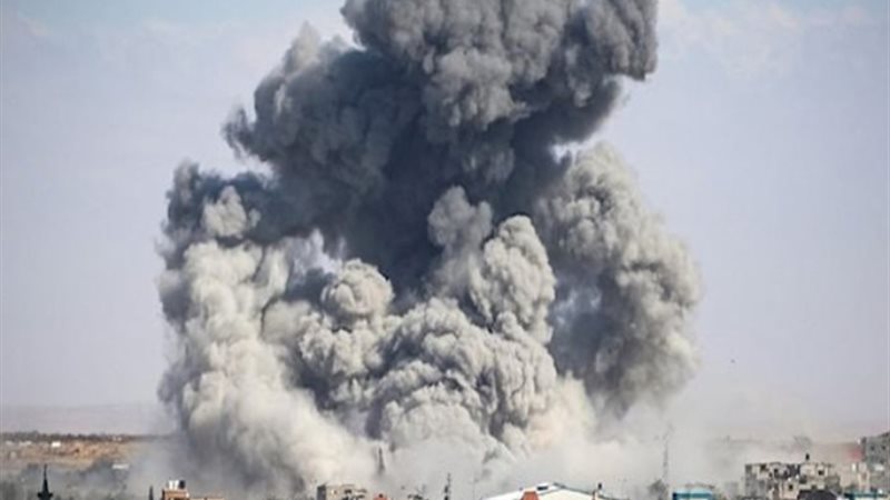 انفجارات عنيفة في شرق رفح الفلسطينية