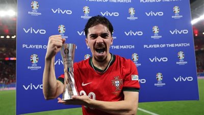 فيتينيا أفضل لاعب بمباراة البرتغال والتشيك فى يورو 2024