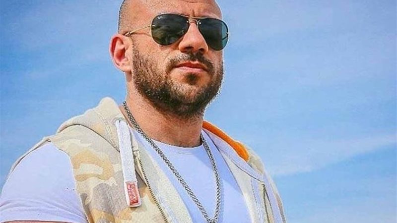 الفنان أحمد مكى