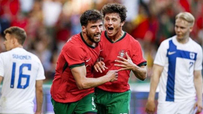 البرتغال والتشيك