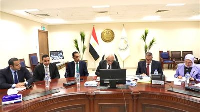 وزير التعليم يوجه باستمرار تنفيذ المراجعات النهائية المجانية للثانوية العامة