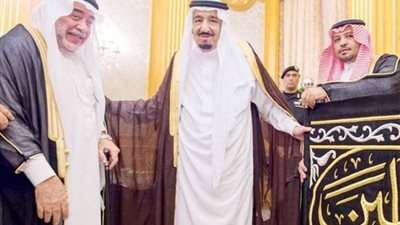 وفاة حامل مفتاح الكعبة.. تاريخ مهنة تحمل في قلبها شعار «للبيت رب يحميه»