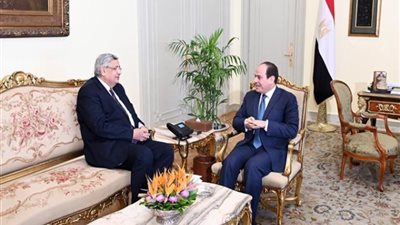 مستشار الرئيس: اكتشاف المرض مبكرا يعني السيطرة عليه والشفاء الكامل