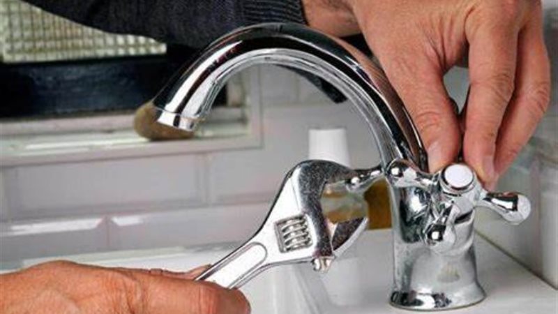 أدوات صحية - أرشيفية