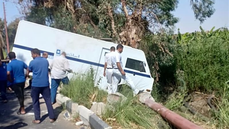 أرشيفية_ انقلاب سيارة أموال