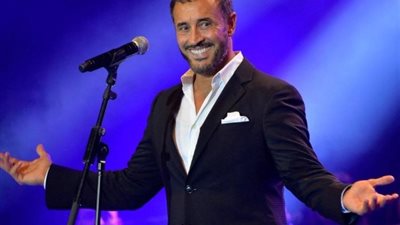 بعد غياب عامين، كاظم الساهر يوجه رسالة للجمهور قبل حفله في مصر (فيديو)