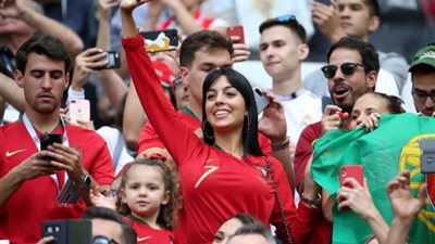 «جورجينا أكبر من جورجيا»، صديقة رونالدو تخطف الأنظار في يورو 2024