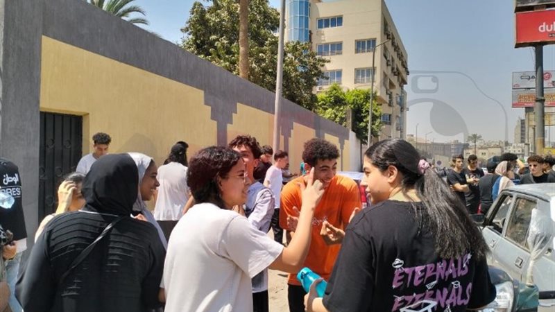 طلاب الثانوية العامة
