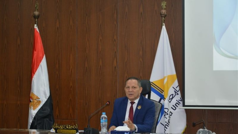 رئيس جامعة دمياط