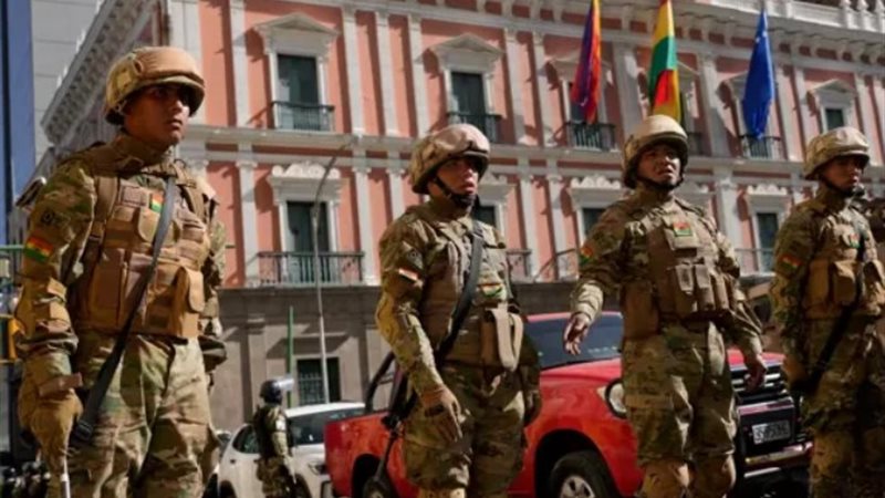 التحرك العسكري في بوليفيا
