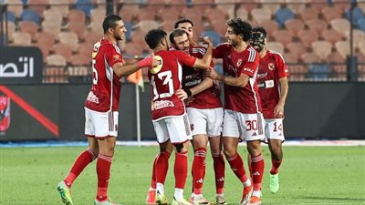 11 لاعبا مؤثرا، الغيابات «صداع» في رأس الأهلي أمام فاركو بالدوري