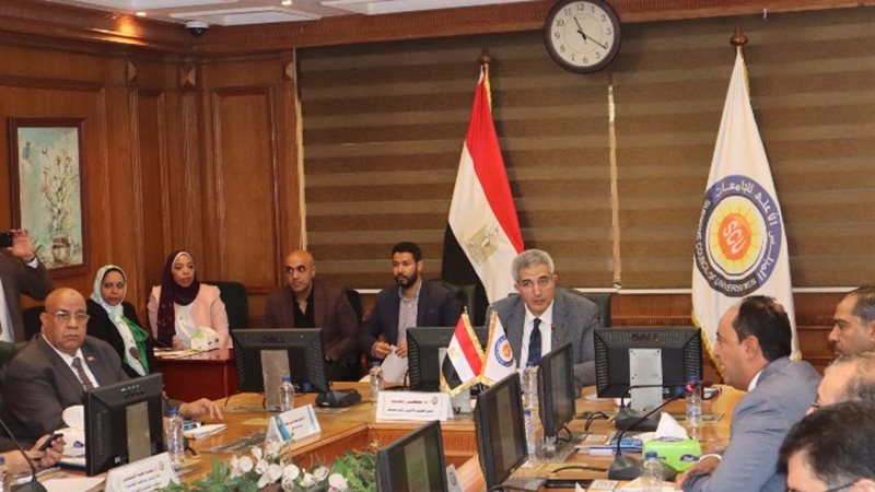 الدكتور إمام عاشور وزير التعليم العالي والبحث العلمي