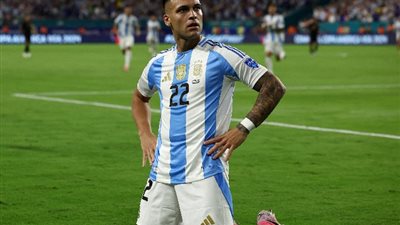 كوبا أمريكا، مارتينيز يمنح الأرجنتين العلامة الكاملة بعد الفوز على بيرو (فيديو)