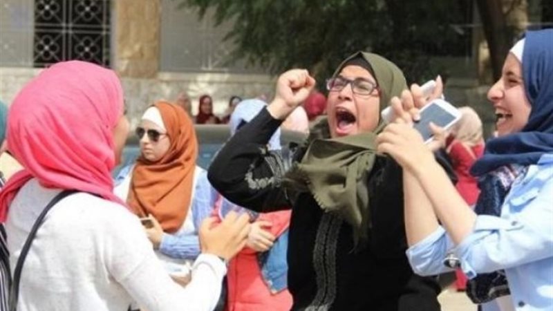 طلاب الثانوية العامة