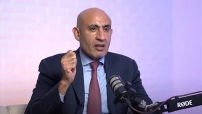 حفيد المشير أحمد إسماعيل وعمل بائعا للجرائد، من هو وزير التعليم التعليم؟