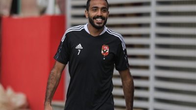 أزمة كهربا وكولر، فرض النظام والانضباط يُبعدان اللاعب عن المشاركة مع الأهلي (التفاصيل)