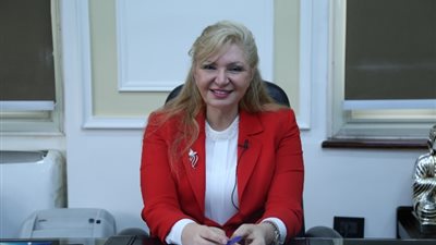 خبيرة مصرفية: توطين الصناعة من أهداف الفترة المقبلة