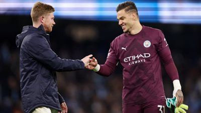 دي بروين وإيديرسون يقتربان من الانضمام لدوري روشن