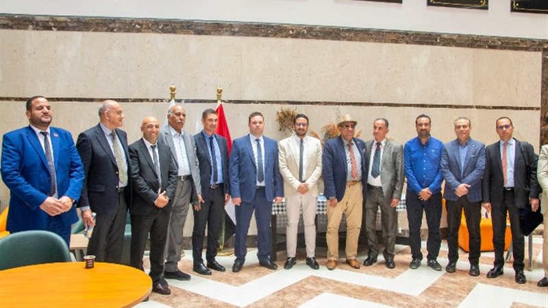 خلال إجتماع اليوم