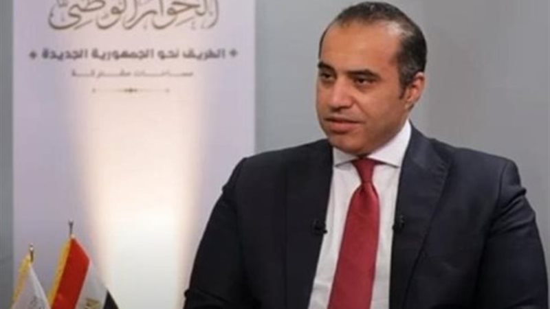 وزير المجالس النيابية والقانونية والتواصل السياسي، المستشار