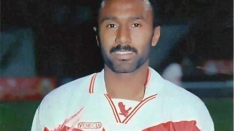 أحمد الكاس