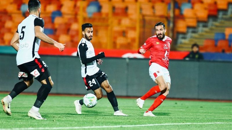 مباراة الأهلي ضد طلائع الجيش