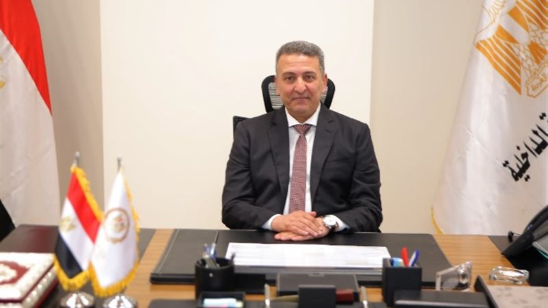 وليد حسين أبو المجد نائب وزير التموين