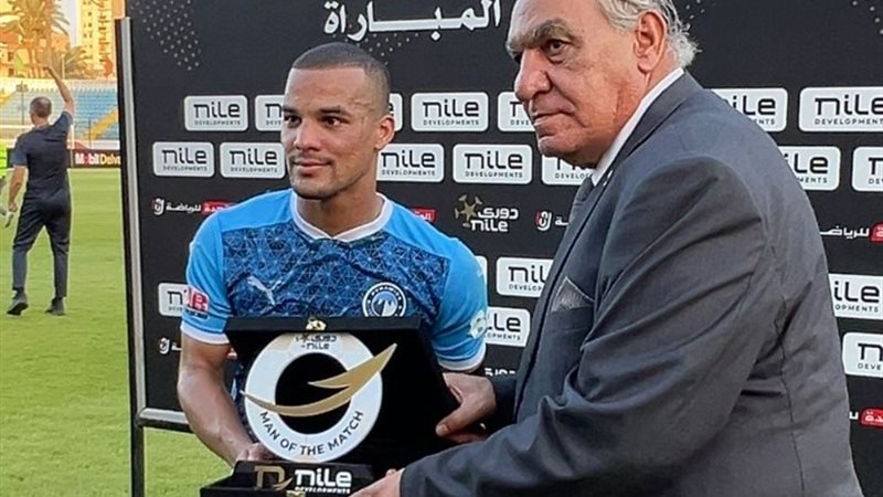 فخري لاكاي
